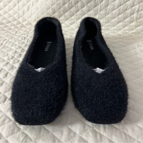 VIVAIA Margot 2.0 Square Toe Black Faux Fur Minx-Knit Flats Lux Comfort US 9 NEW - Picture 3 of 14